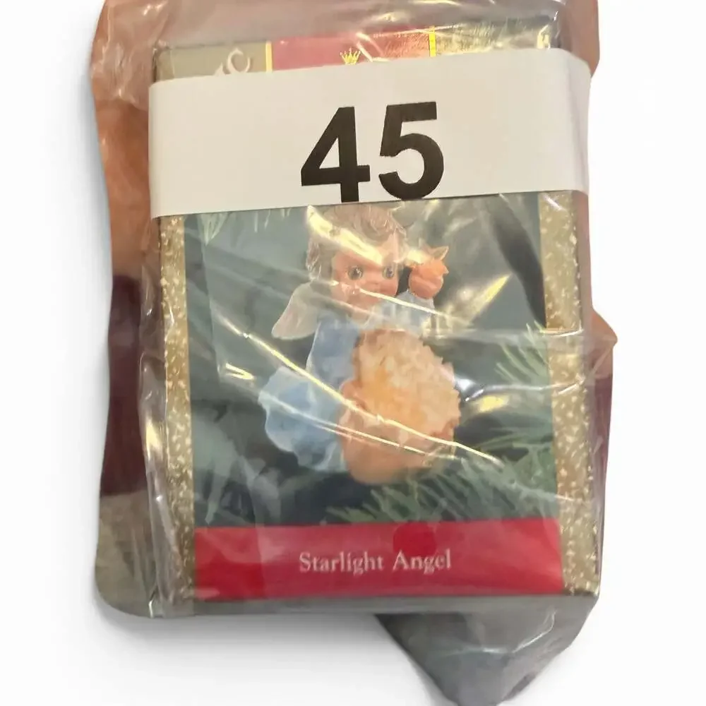 1990 Hallmark Keepsake Starlight Angel Magic Light Christmas Ornament